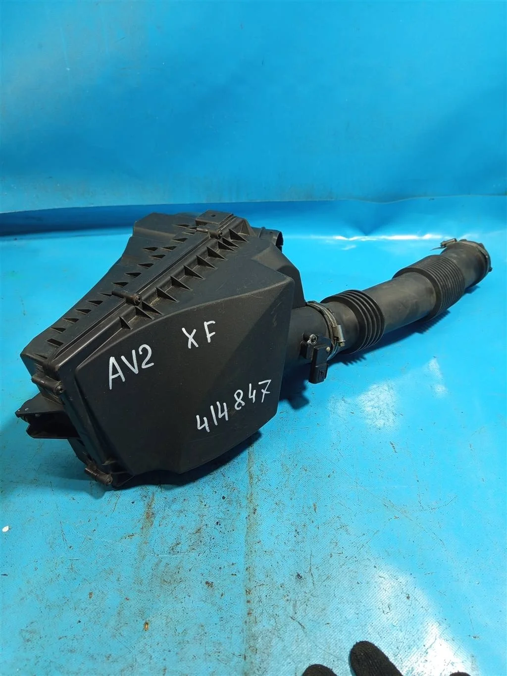 Корпус воздушного фильтра Jaguar XF, X250 (2008-2