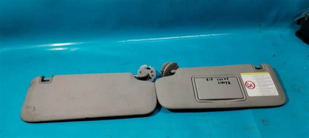 Козырек солнцезащитный  комплект Chevrolet Cruze