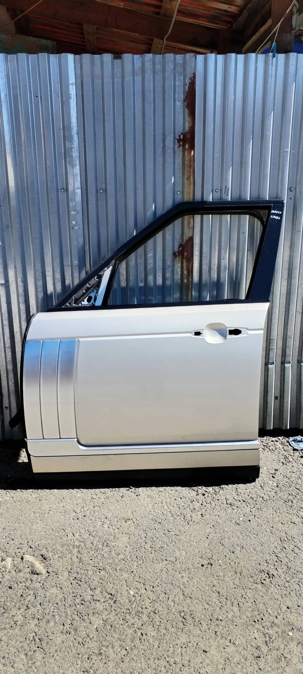 Дверь передняя левая Land Rover RANGE ROVER VOGUE