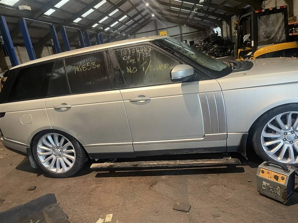 Дверь передняя правая Land Rover RANGE ROVER VOGU