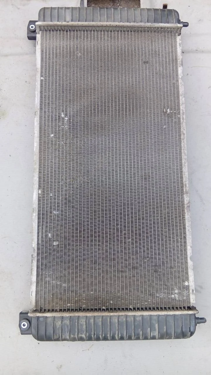 Радиатор ДВС Cadillac Escalade 3 (2006-2014)