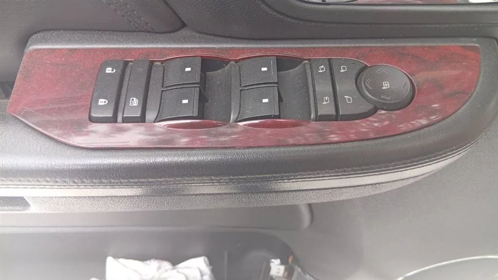Блок управления стеклоподъемниками Cadillac Escal