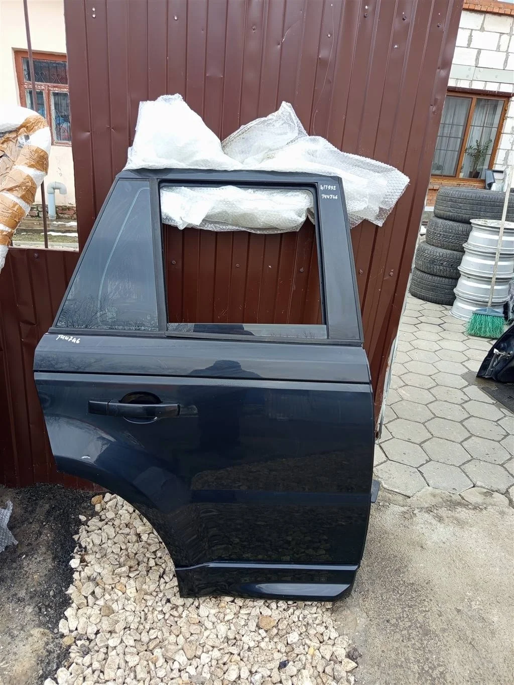 Дверь задняя правая Land Rover RANGE ROVER SPORT