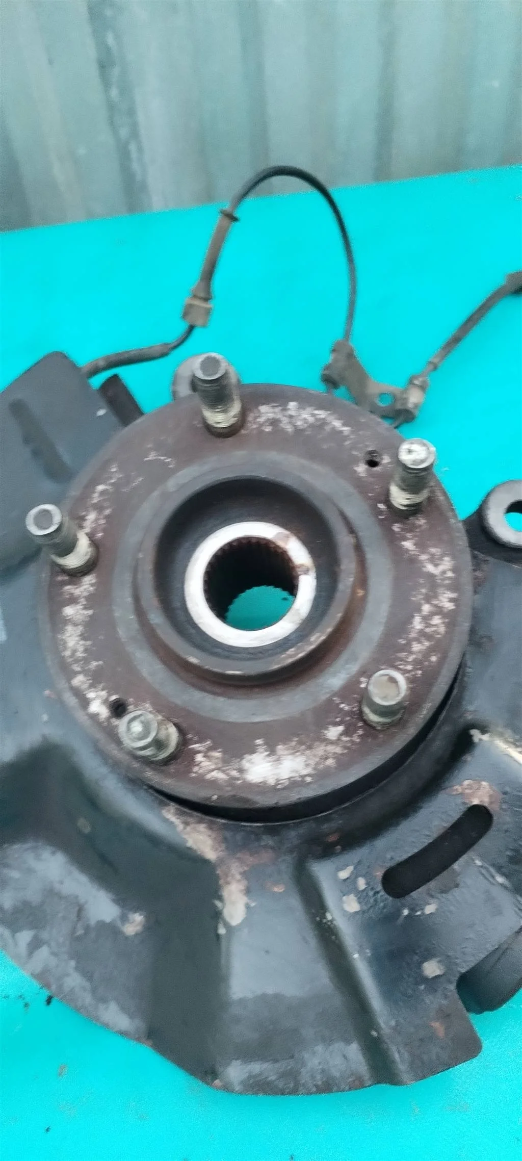 Кулак поворотный передний левый Kia Sorento XM (2