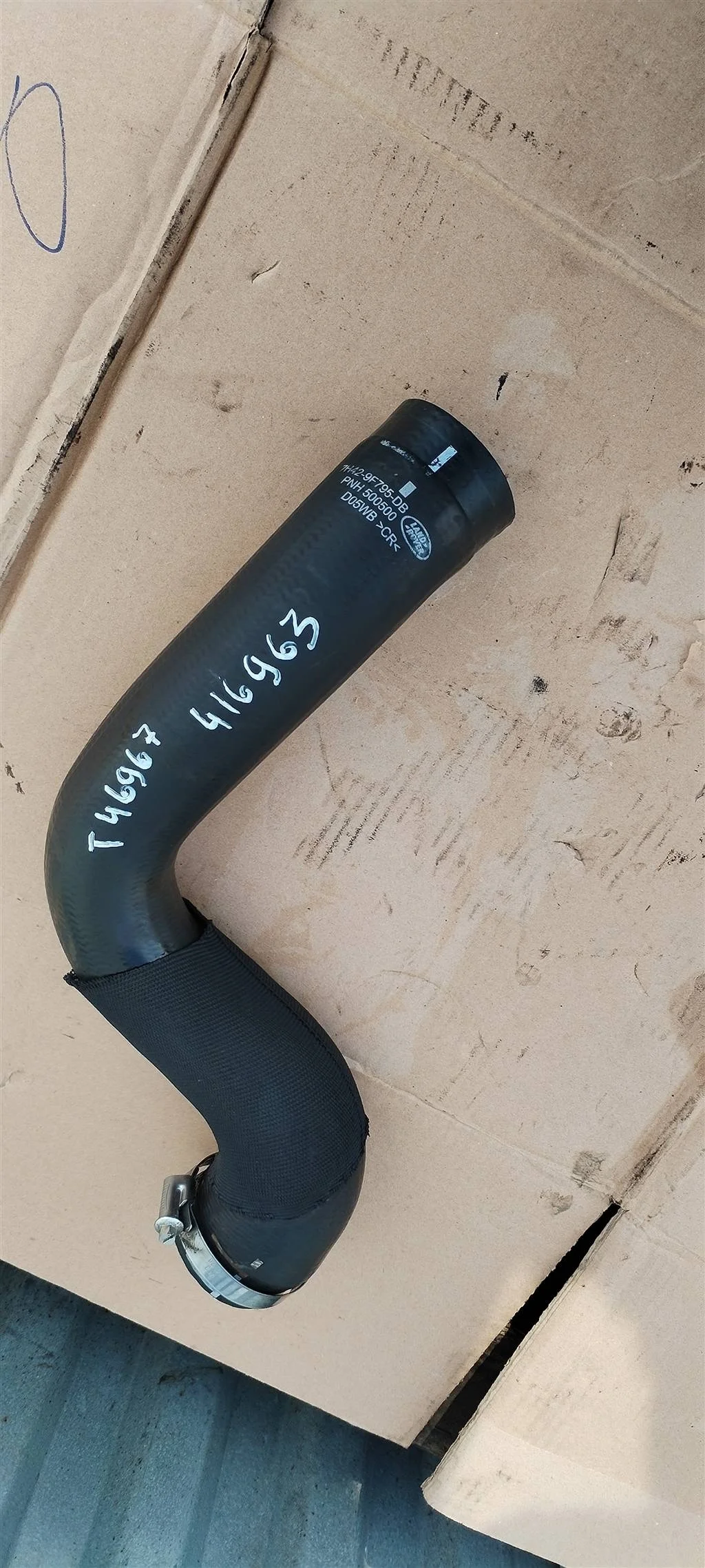 Патрубок интеркулера Land Rover Range Rover III (