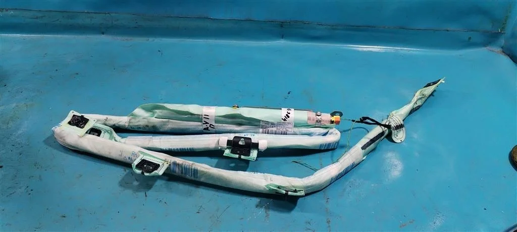 Airbag Подушка безопасности боковая  правая Merce