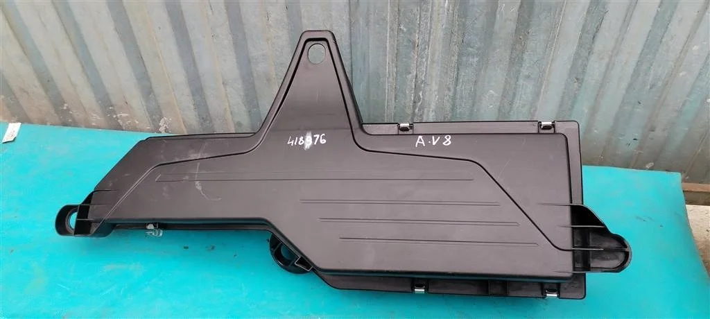 Корпус воздушного фильтра BMW 4-серия F32 (2012-)