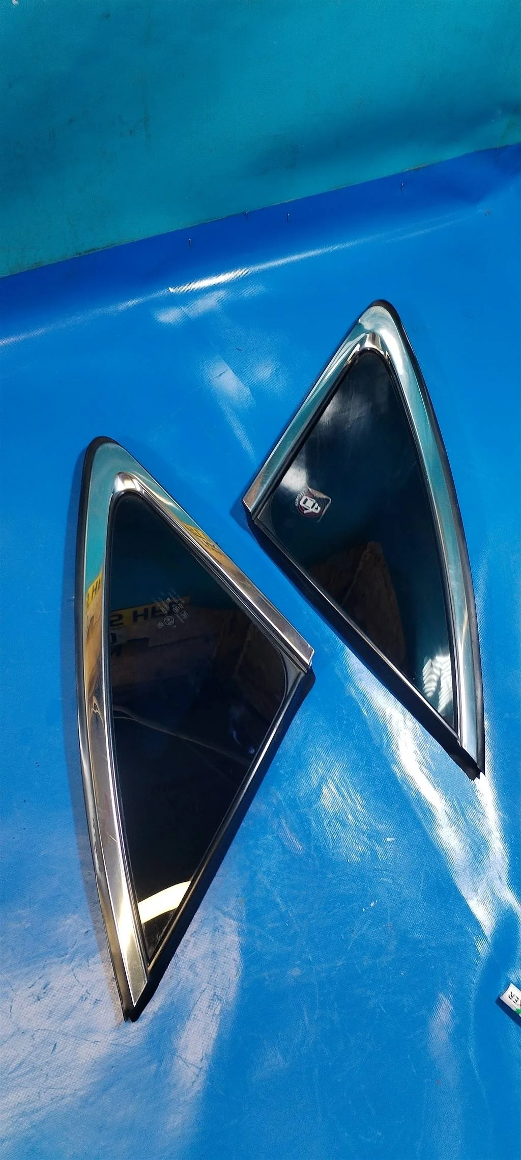 Стекло кузовное глухое правое Infiniti FX (S51)/Q