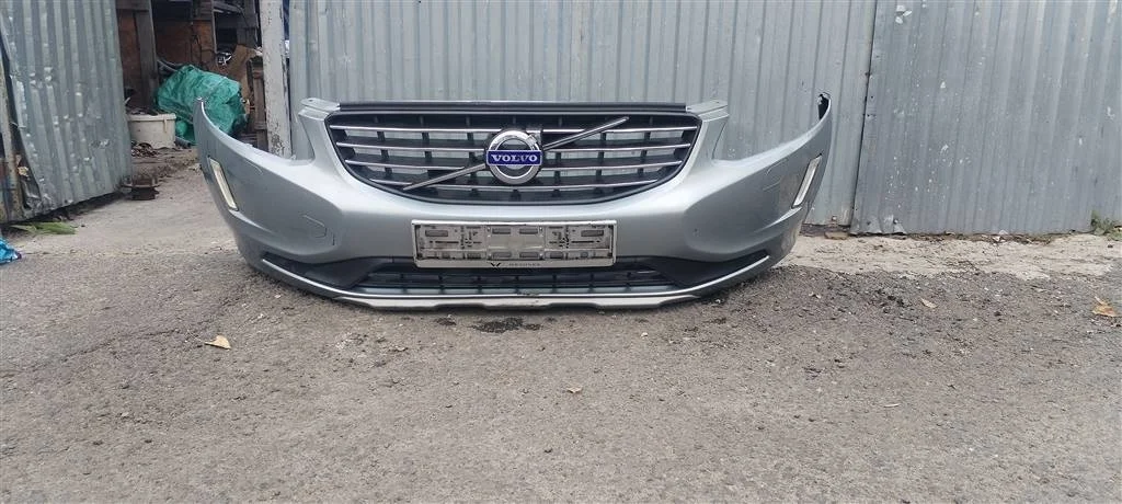 Бампер передний в сборе Volvo XC60 (2008-2017)