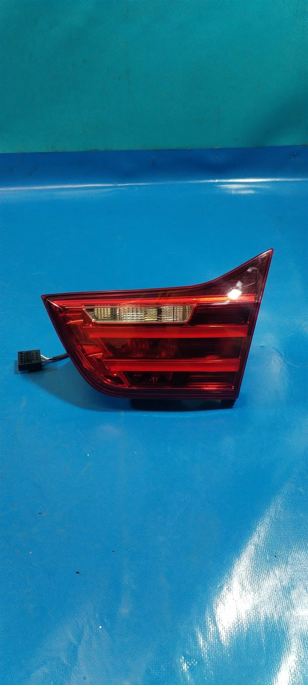 Фонарь задний внутренний правый BMW 4-серия F32 (