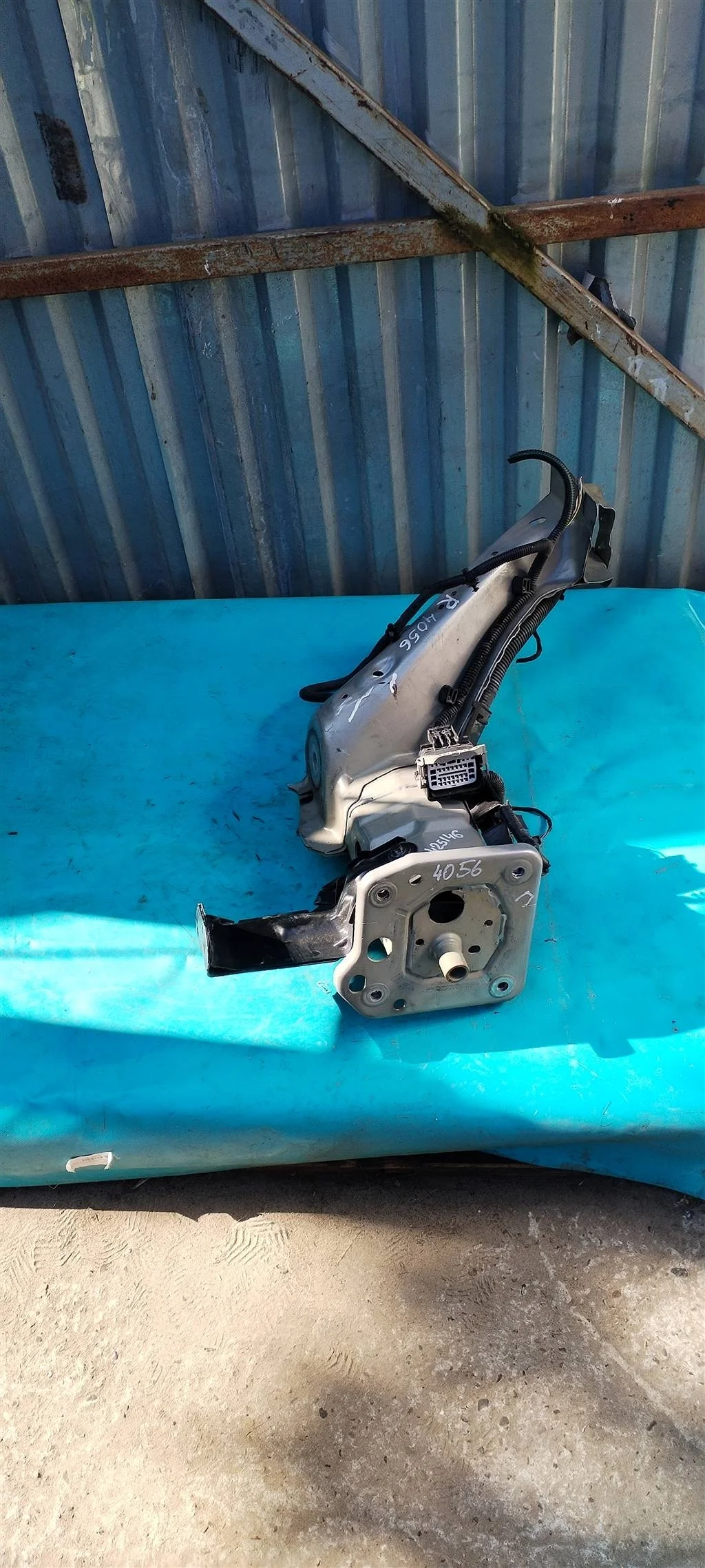 Лонжерон четверть передний левый Volvo XC60 (2008