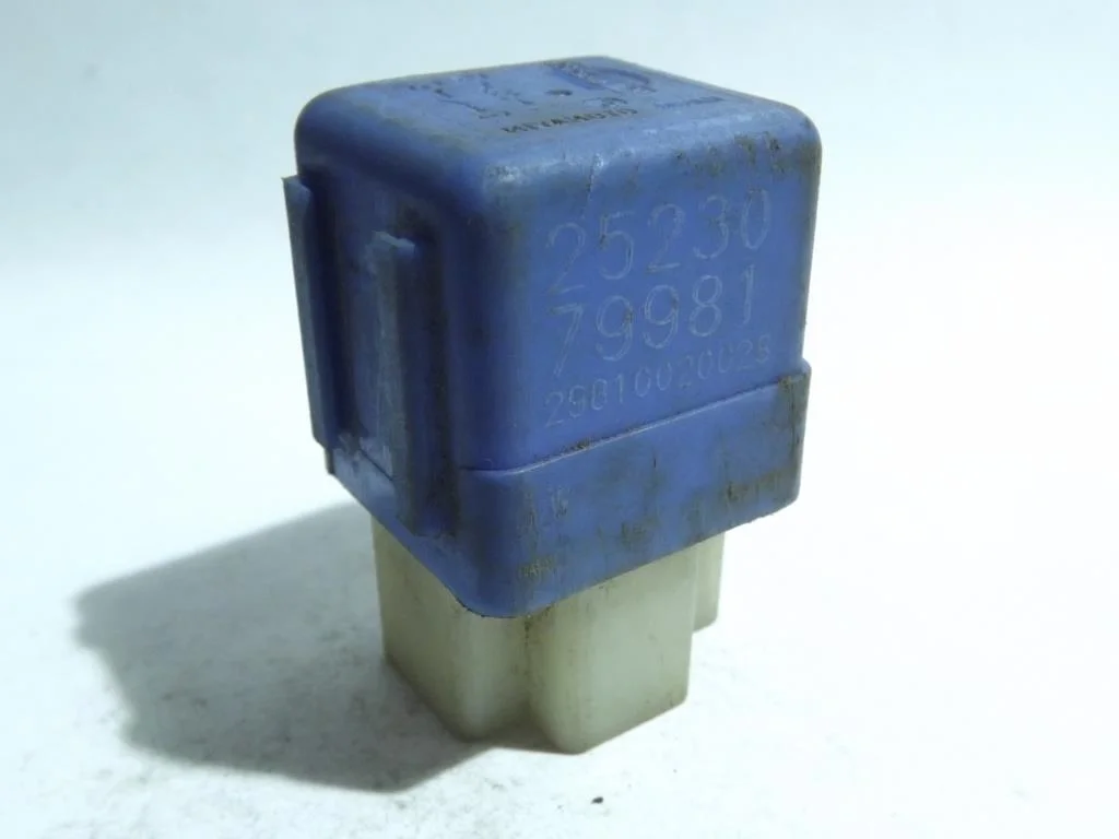 Реле Nissan Almera N15 1995-2000  [2523079981]  в Вологде