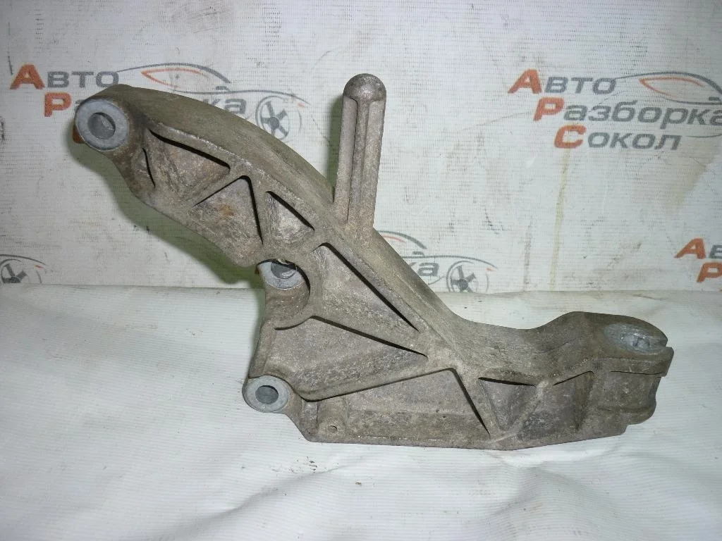 Кронштейн двигателя Opel Astra H \ Family 2004-2015  [24459824]  1.3 CDTI в Вологде