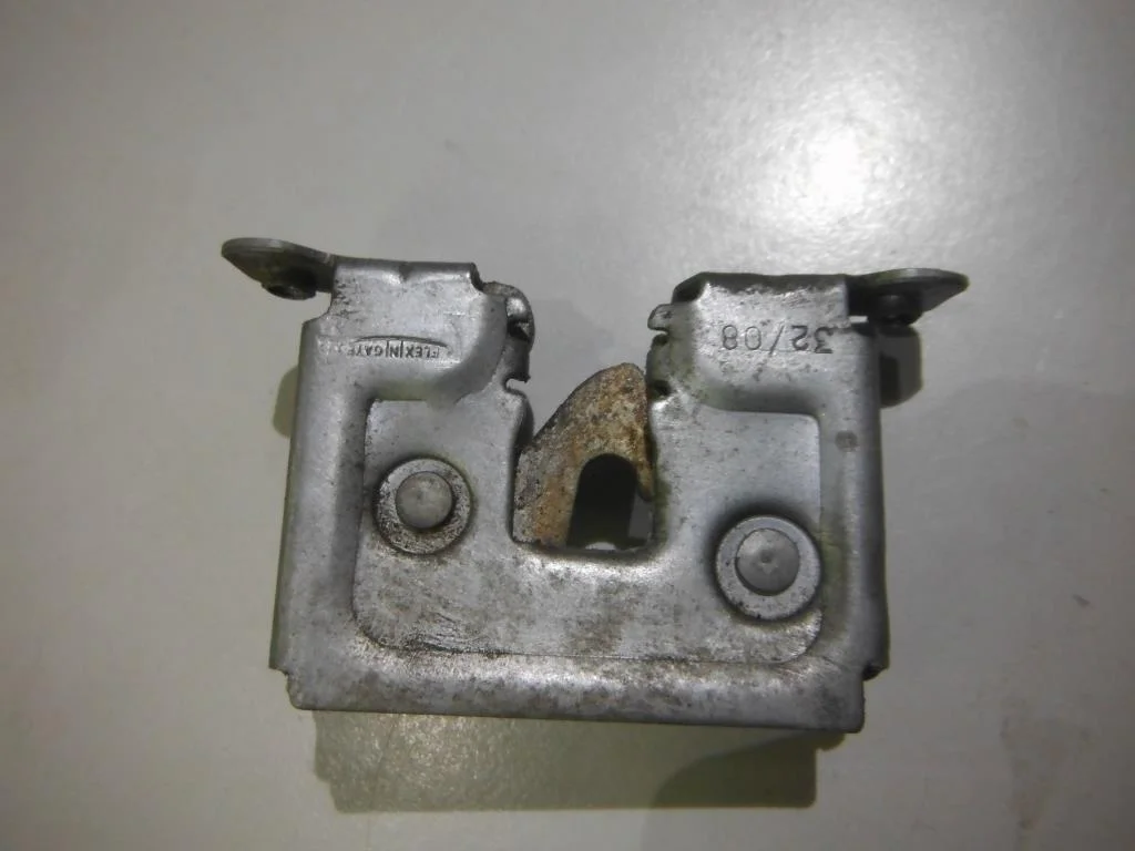 Замок капота BMW X6 E71 2008-2014  [51237178753]  3.0 N54 306 л.с. в Вологде