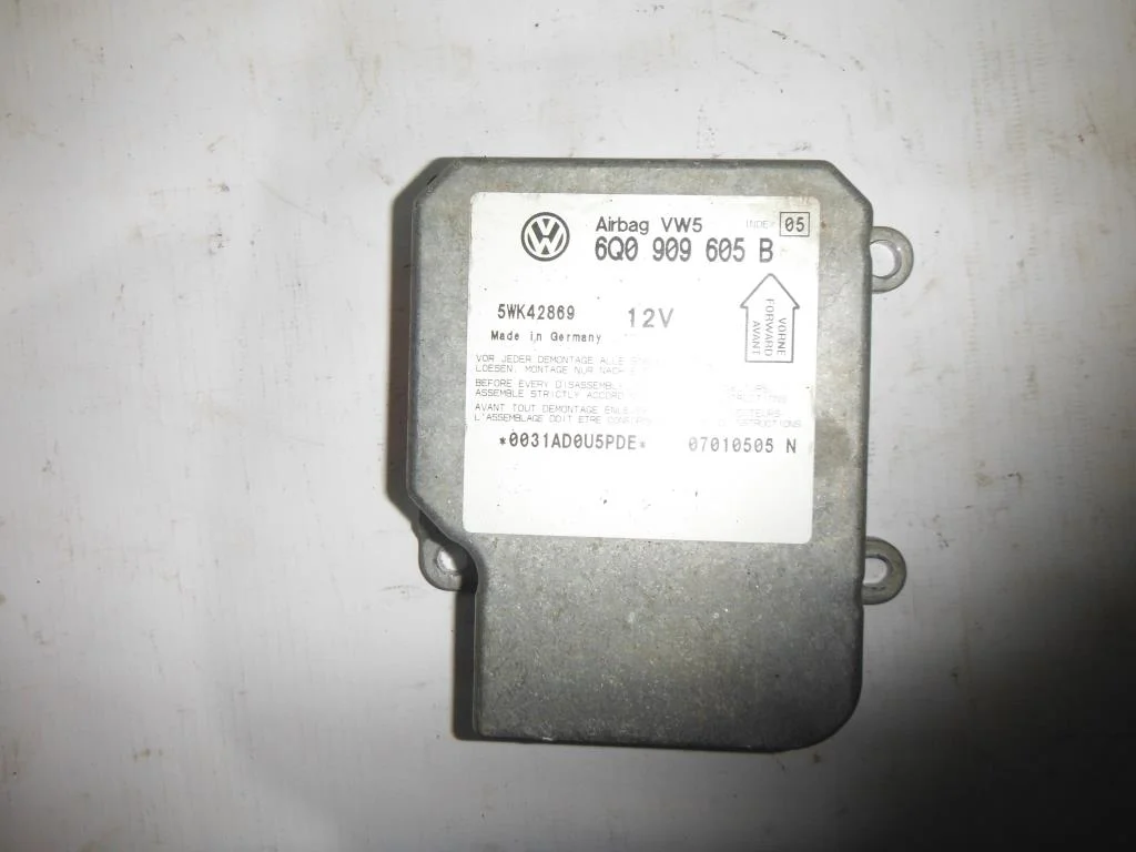 Блок управления AIR BAG VW Passat (B5+) 2000-2005  [6Q0909605B]  AVF 1.9TD в Вологде