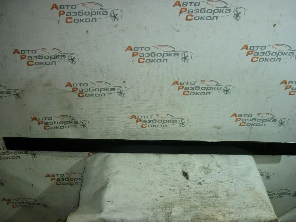 Молдинг передней левой двери Mitsubishi Lancer (CS) 2003-2006  [MN190105XA]  4G18 в Вологде