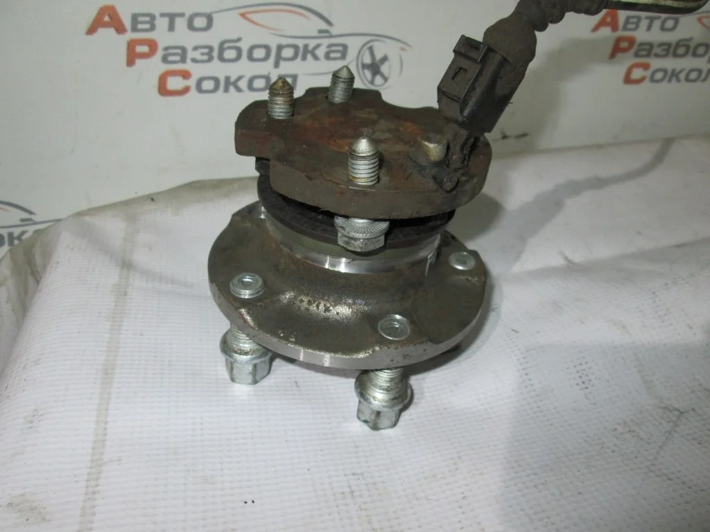 Цапфа Skoda Fabia 2007-2015  [6RU501117]  в Вологде