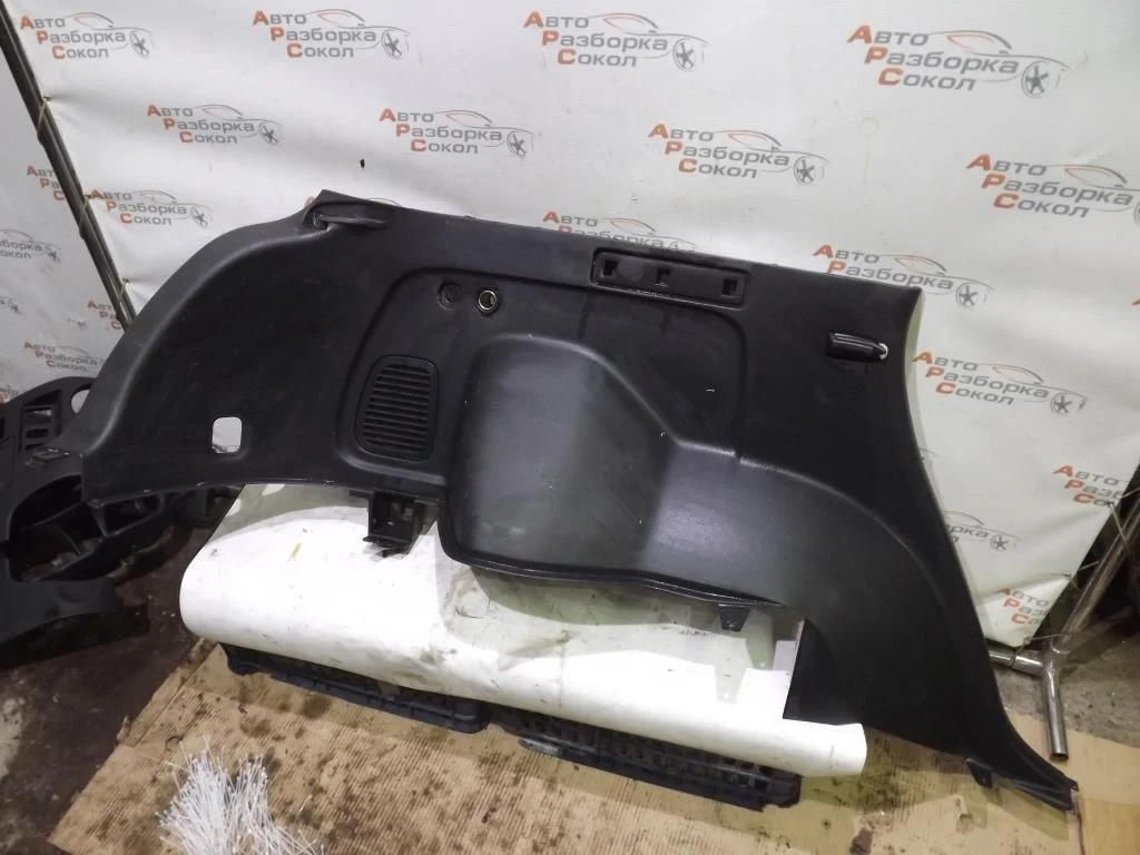 Обшивка багажника Mitsubishi Outlander (CU) 2003-2009  [MR456101HC]  2.4 16V 4G69 MIVEC в Вологде