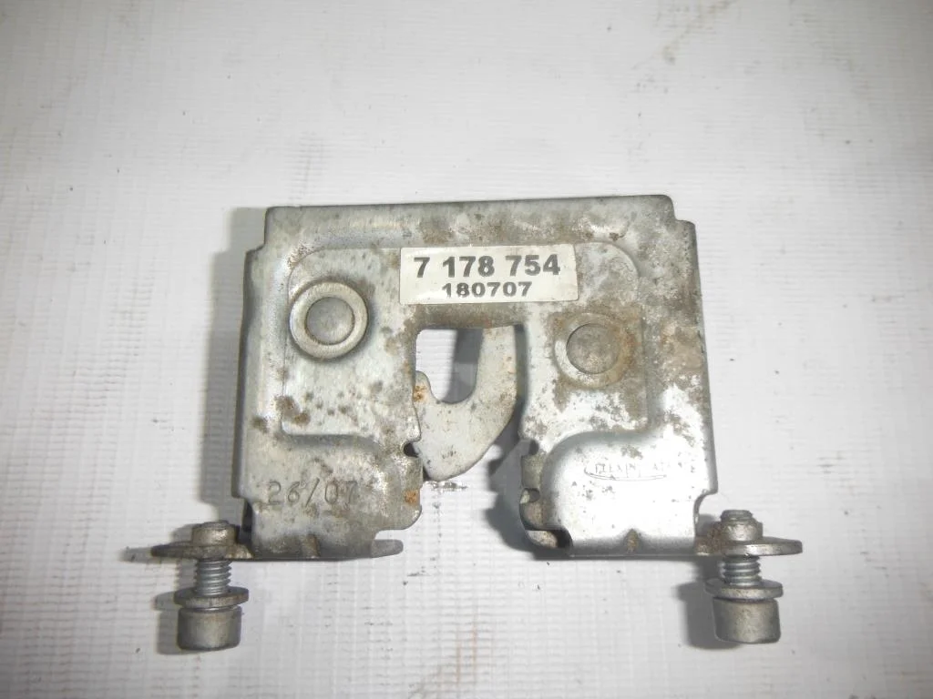 Замок капота BMW X5 E70 2007-2013  [51237178753]  M57N2 3.0 TDI в Вологде