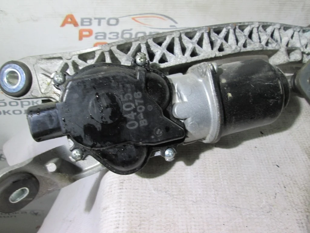 Моторчик стеклоочистителя передний Mitsubishi Lancer (CX, CY) 2007-нв  [8250A170]  в Вологде