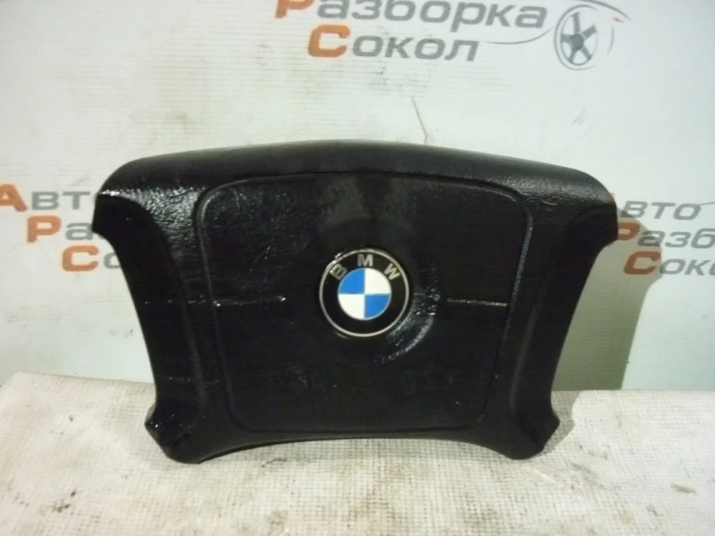 Подушка безопасности в рулевое колесо BMW 5-серия E34 1988-1995  [32341094445 ]  в Вологде