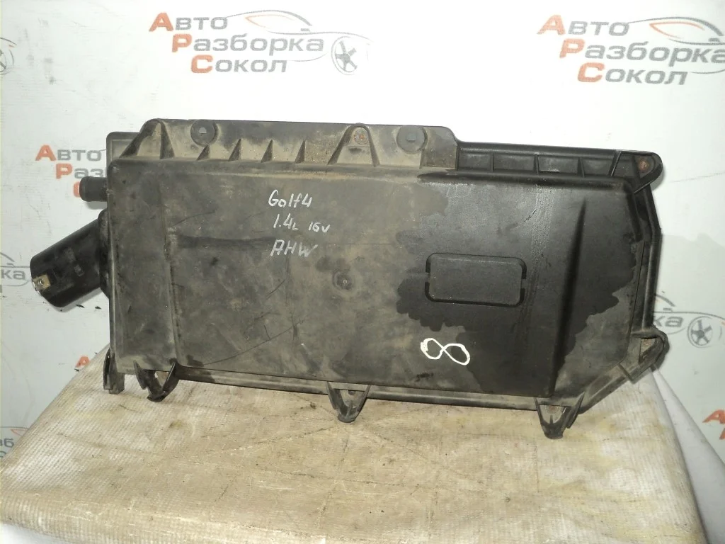 Корпус воздушного фильтра VW Golf IV \Bora 1997-2005  [036129611AH]  1.4 i 16V AKQ, AHW в Вологде