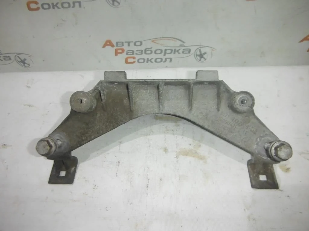 Кронштейн (сопут. товар) BMW X6 E71 2008-2014  [51717137238]  3.0 N54 306 л.с. в Вологде