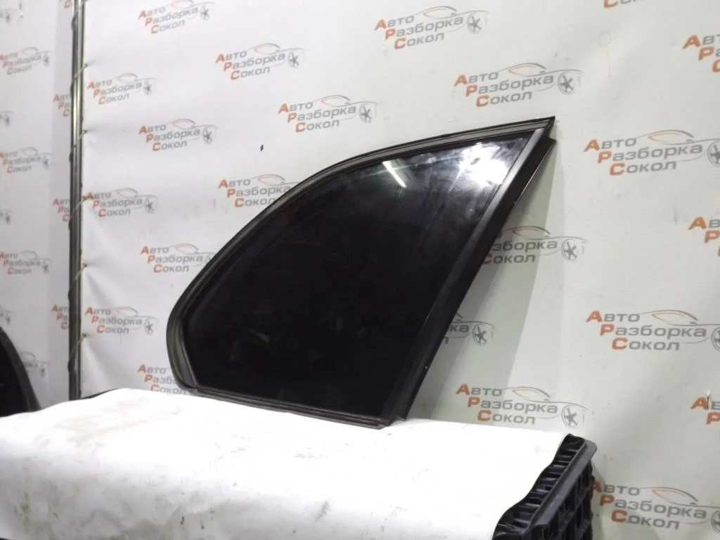 Стекло кузовное глухое правое BMW X5 E53 2000-2007  [51368249936]  4.4 M62 448S1 в Вологде