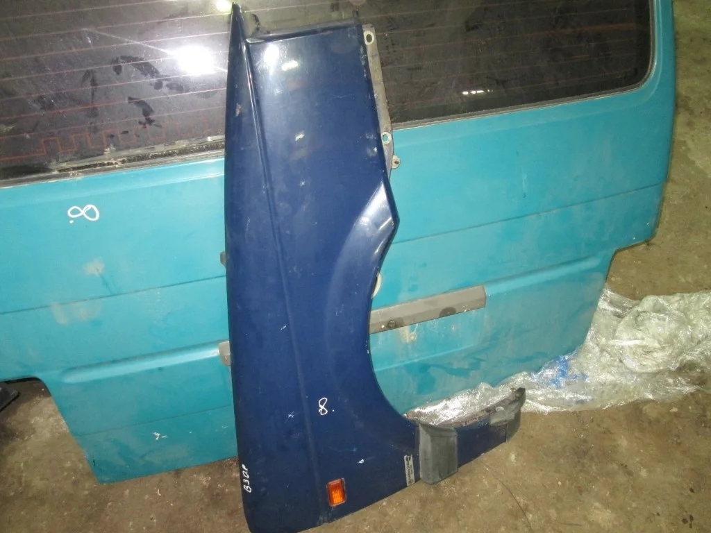 Крыло переднее правое VW Passat (B3) 1988-1993  [357821022]  в Вологде