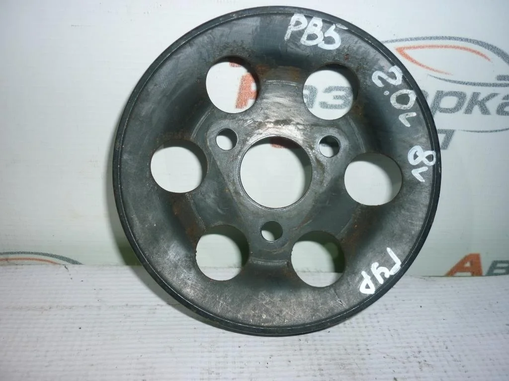 Шкив насоса гидроусилителя Audi A4 (B5) 1994-2002  [058145255E]  в Вологде