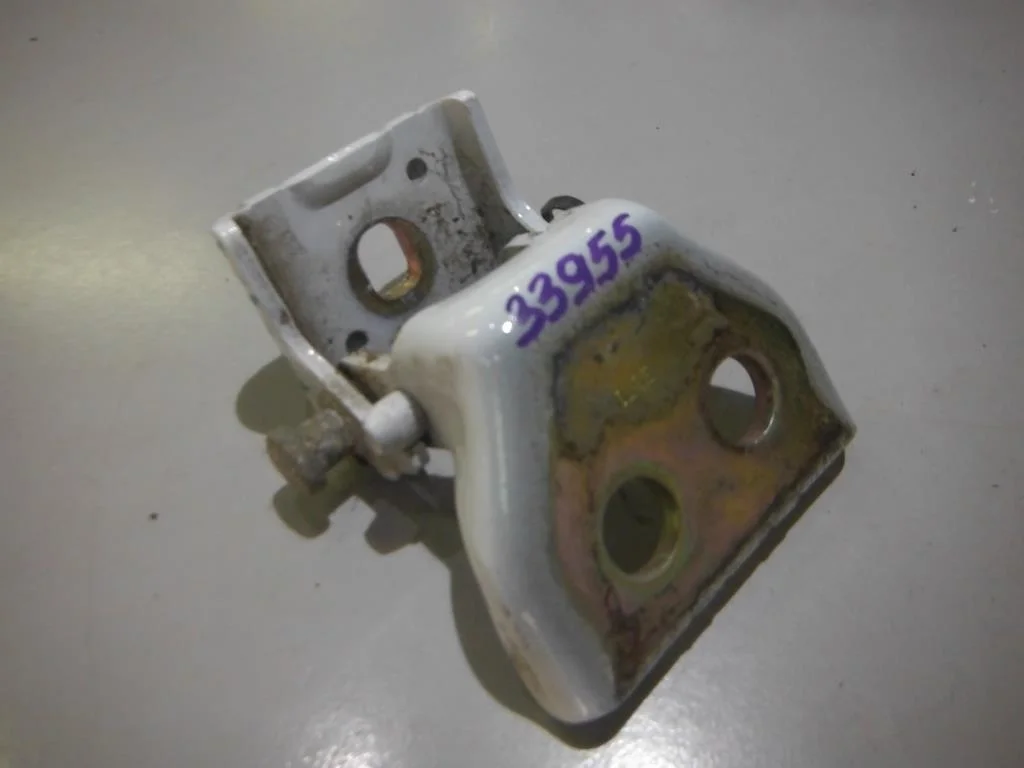 Петля двери задней левой верхняя Peugeot 307 2001-2007  [9035G5]  1.6 HDi DV6TED4 в Вологде