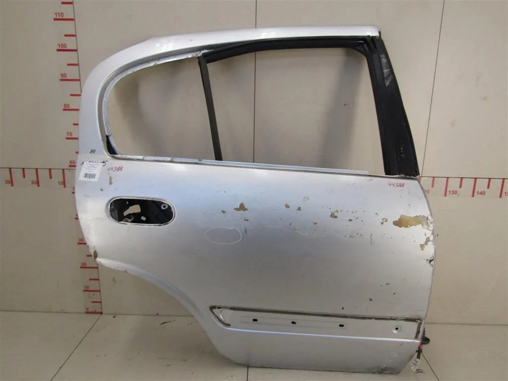 Дверь задняя правая Nissan Almera N16 2000-2006  [821005M431]  в Вологде