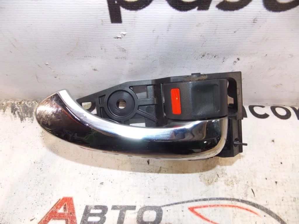 Ручка двери внутренняя правая Toyota RAV 4 2006-2013  [6920533090B0]  в Вологде