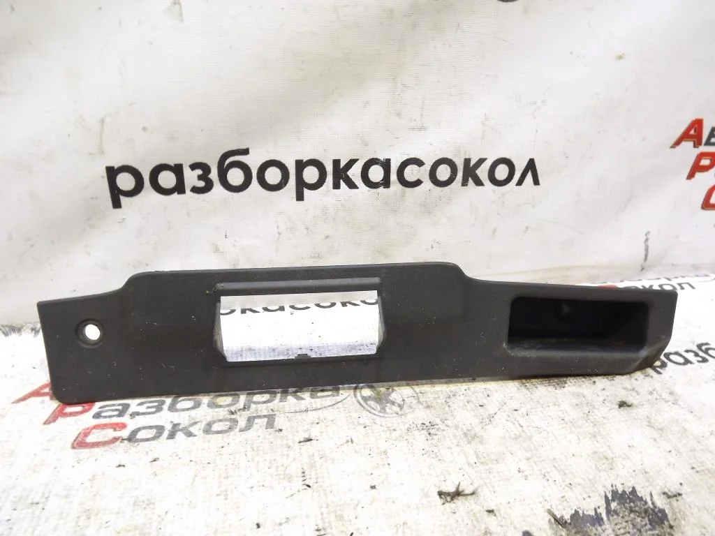 Накладка (кузов внутри) Opel Astra H \ Family 2004-2015  [13119336]  в Вологде