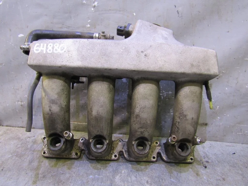 Коллектор впускной VW Passat (B5+) 2000-2005  [06B133201AM]  1.8T 20V AWM в Вологде