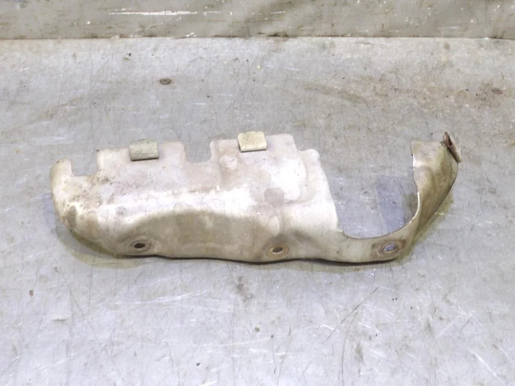 Экран тепловой VW Passat (B7) 2011-2015  [03C253041BH]  1.4 16V CAXC в Вологде