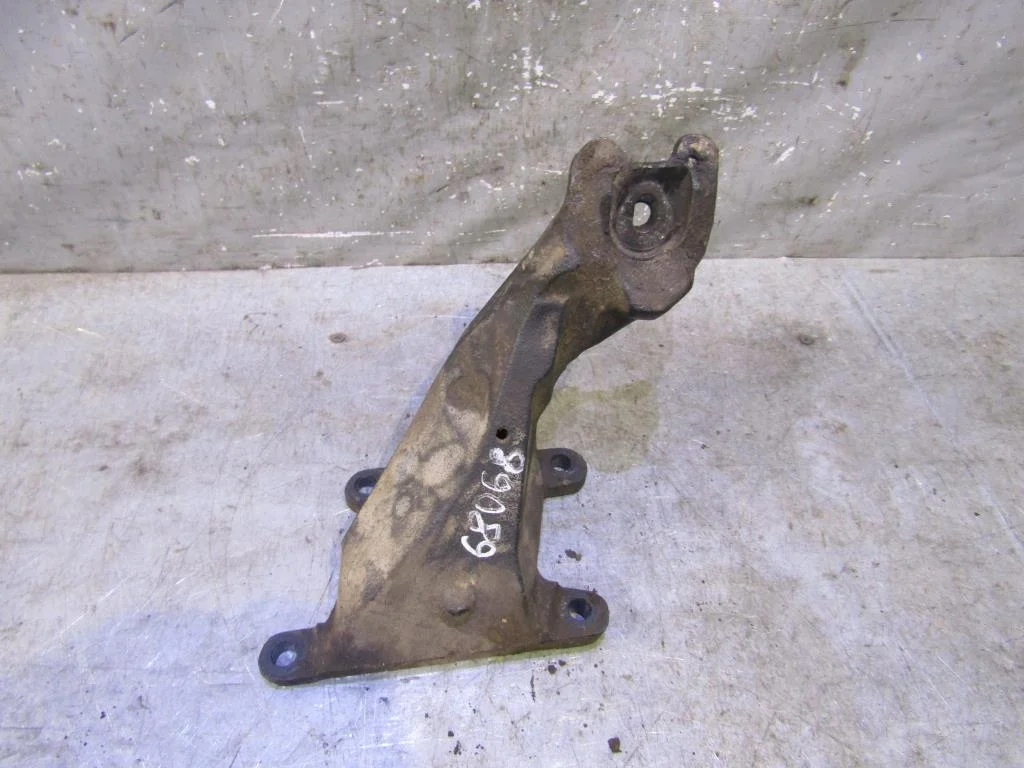 Кронштейн двигателя правый BMW X5 E53 2000-2007  [22116757708]  4.4i N62 в Вологде