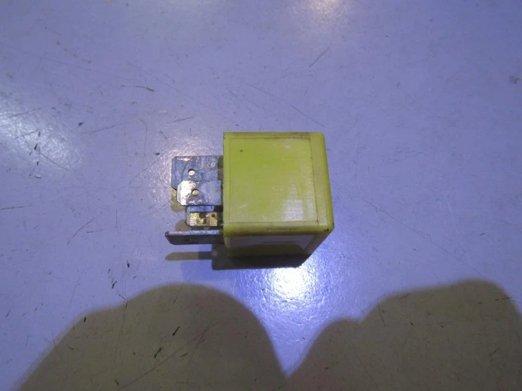 Реле свечей накала Opel Astra G 1998-2005  [90226846]  в Вологде