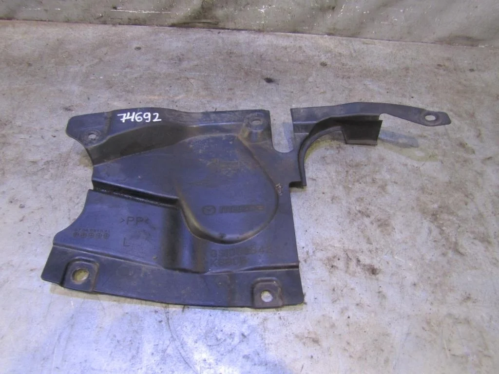 Пыльник двигателя Mazda Mazda 6 (GH) 2007-2012  [GS1D56342]  2.0L LF17 в Вологде