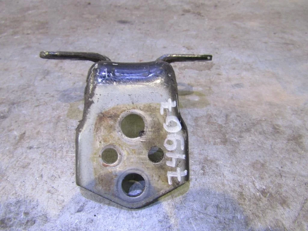 Петля двери задней правой нижняя Mazda Mazda 6 (GH) 2007-2012  [GS1D72240]  2.0L LF17 в Вологде