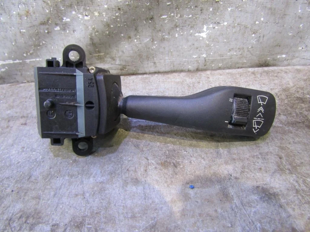 Переключатель стеклоочистителей BMW X3 E83 2004-2010  [61318363669]  в Вологде