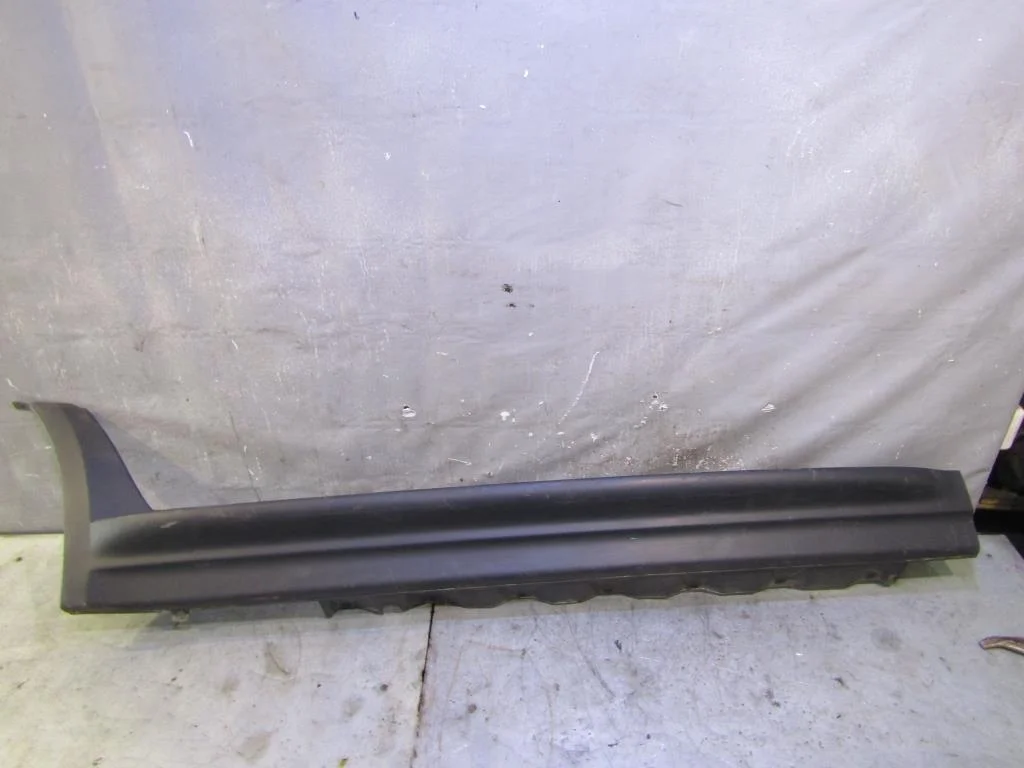 Накладка на порог (наружная) BMW X3 E83 2004-2010  [51713401810]  в Вологде