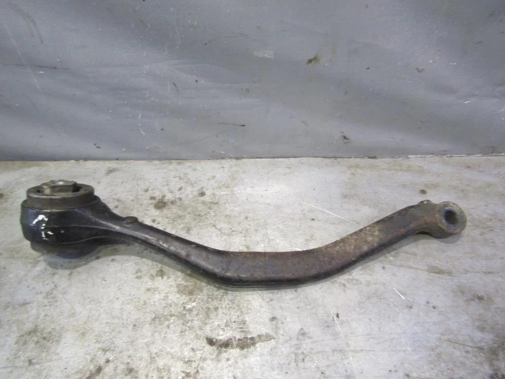 Рычаг передний левый BMW X3 E83 2004-2010  [31103443127]  в Вологде