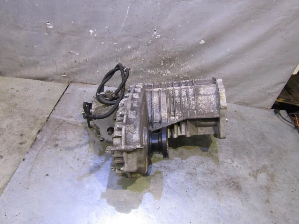 Коробка раздаточная VW Touareg 2002-2010  [0AD341011L]  4.2 V8 AXQ в Вологде