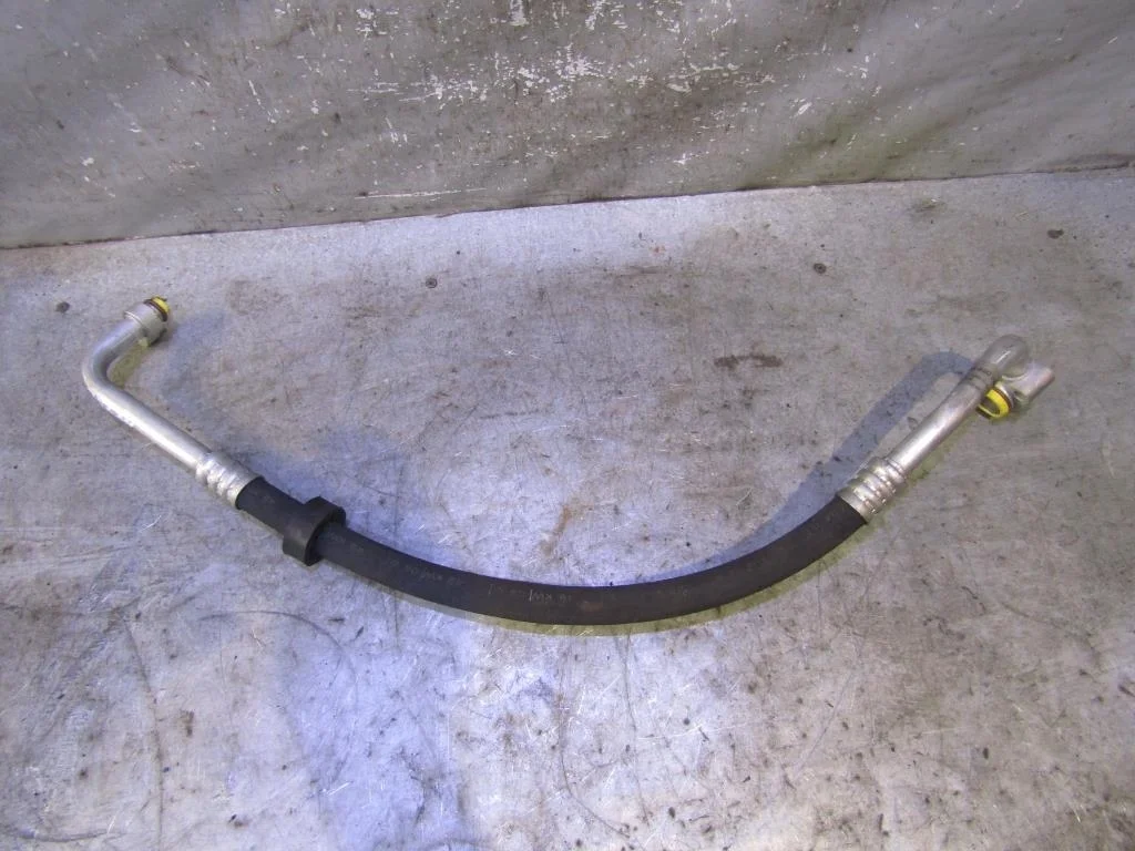 Трубка кондиционера VW Touareg 2002-2010  [7L6820744AN]  4.2 V8 AXQ в Вологде