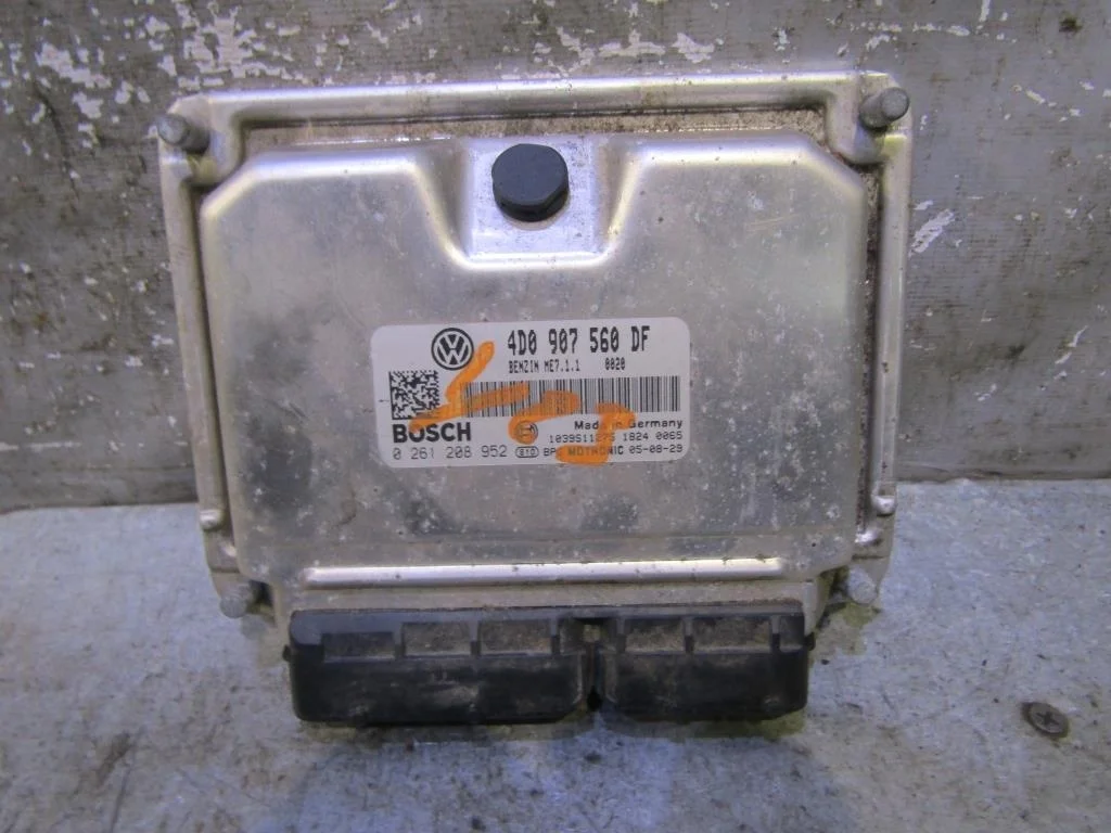 Блок управления двигателем VW Touareg 2002-2010  [4D0907560DF]  4.2 V8 AXQ в Вологде