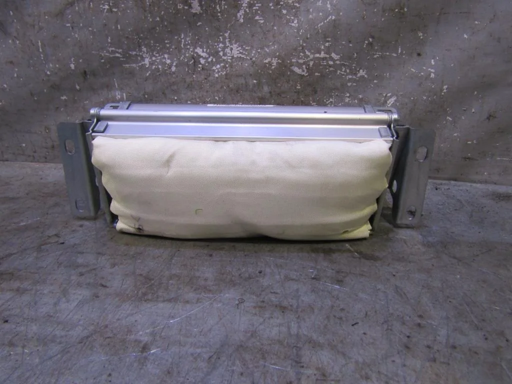 Подушка безопасности пассажирская (в торпедо) VW Touareg 2002-2010  [7L0880202]  4.2 V8 AXQ в Вологде
