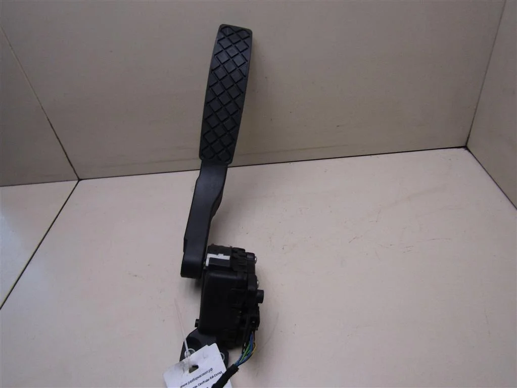 Педаль газа VW Touareg 2002-2010  [7L0723507B]  4.2 V8 AXQ в Вологде