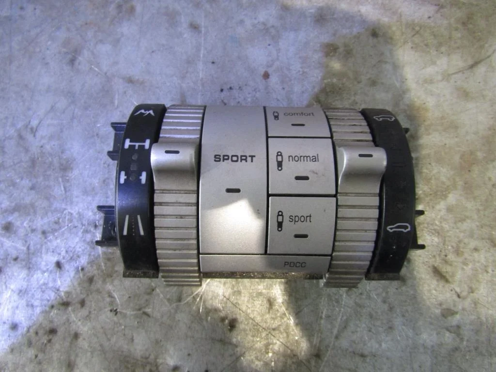 Блок кнопок Porsche Cayenne 2003-2010  [95561325700]  4.8 V8 M4851 (500 HP) в Вологде
