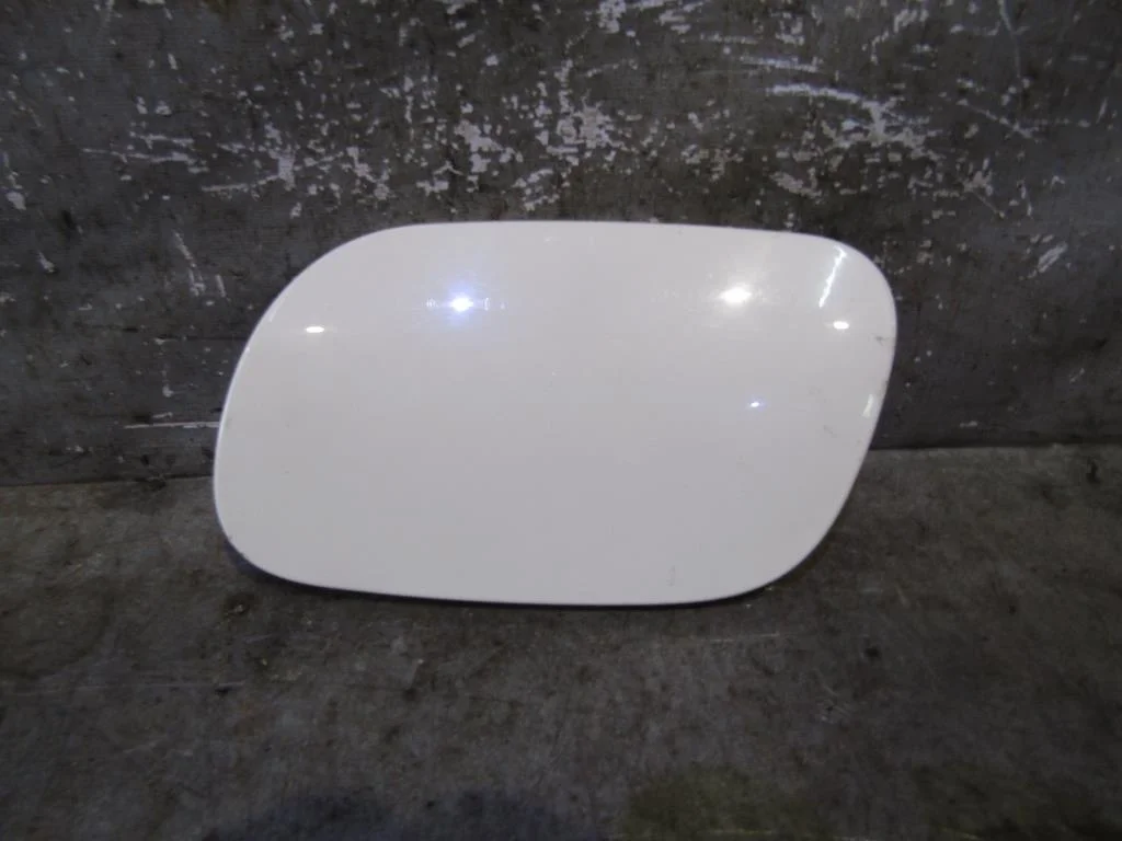 Лючок бензобака Porsche Cayenne 2003-2010  [95550413303]  4.8 V8 M4851 (500 HP) в Вологде